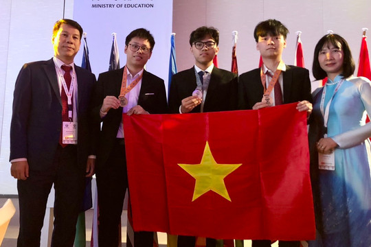 100% thí sinh Việt Nam dự thi Olympic Sinh học quốc tế giành huy chương
