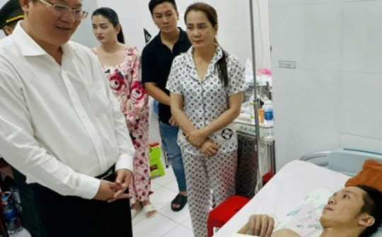 Phó Bí thư TP.HCM thăm công an bị thương trong vụ khủng bố tại Đắk Lắk