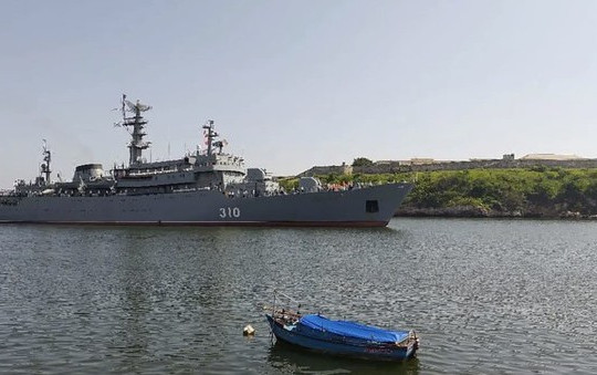 Tàu hải quân Nga thăm Cuba