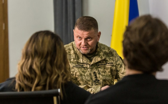 Tổng tư lệnh quân đội Ukraine phàn nàn về phương Tây