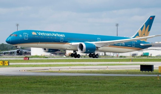 Máy bay Vietnam Airlines từ Anh về TPHCM hạ cánh khẩn cấp ở Dubai