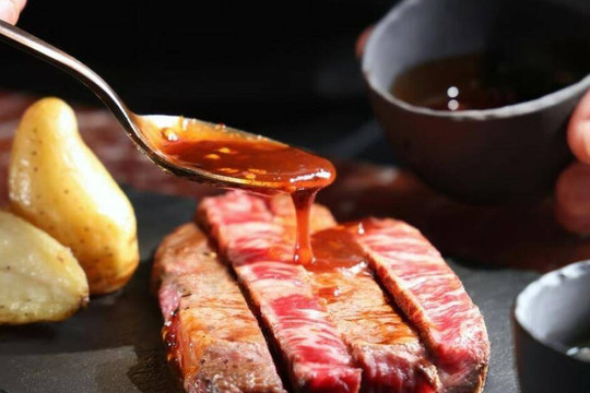 Một loại thịt xa xỉ mới nổi, ít béo, dai và đậm đà hơn cả thịt bò Nhật Bản