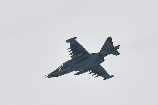 Máy bay Su-25 của Nga rơi xuống biển Azov
