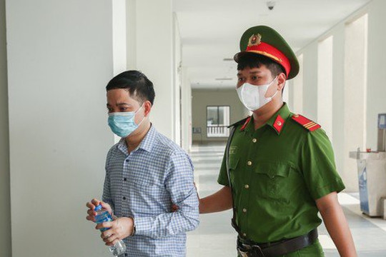 Đối mặt án tử, Phạm Trung Kiên khóc xin lỗi nhân dân, xin "có cơ hội trở về"