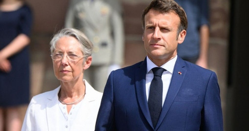 Pháp thay thế 11 bộ trưởng trong chính phủ