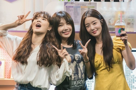 Khi 12 chòm sao "flex": Bạch Dương khéo léo và đa tài, Song Tử bắt kịp thời đại