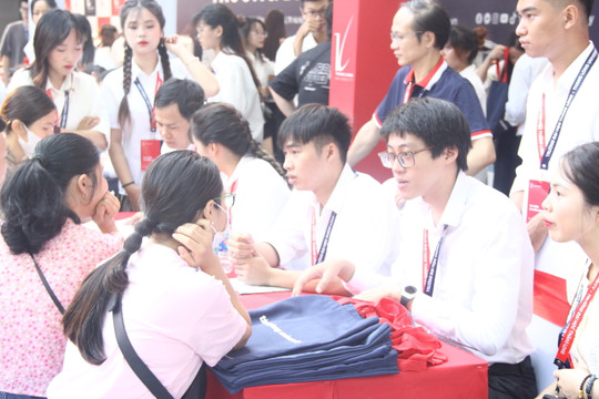 Trường ĐH Mở Hà Nội công bố điểm sàn năm 2023