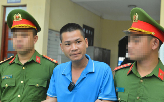 Nóng trong tuần: Nghi phạm sát hại tài xế xe ôm ở Hà Nội khai "vì muốn vào tù"