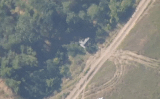 Video: UAV Lancet Nga lần đầu phá hủy hệ thống phòng không Tây Ban Nha ở Ukraine