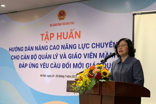 Nâng cao năng lực chuyên môn cán bộ quản lý và giáo viên mầm non