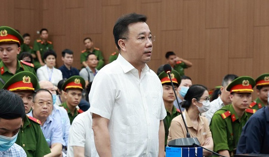 Vụ "Chuyến bay giải cứu": Một tập thể giáo viên viết đơn xin giảm án cho cựu phó chủ tịch Hà Nội