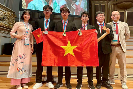 Việt Nam đạt thành tích xuất sắc tại Olympic Hóa học quốc tế 2023