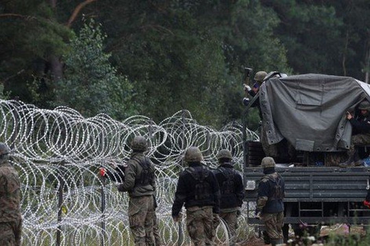 Ba Lan điều thêm quân tới biên giới, sau cáo buộc lính Belarus xâm phạm không phận