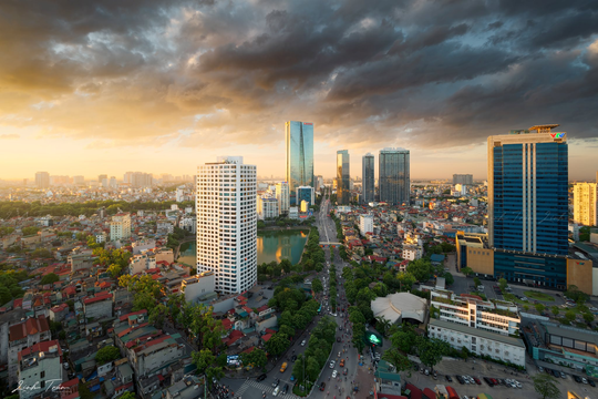 Mừng hay lo khi nhà đầu tư ngoại thâu tóm nhiều dự án bất động sản trong nước?