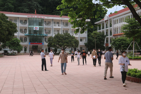Sơn La hỗ trợ gần 9.000 thí sinh đăng ký xét tuyển đại học