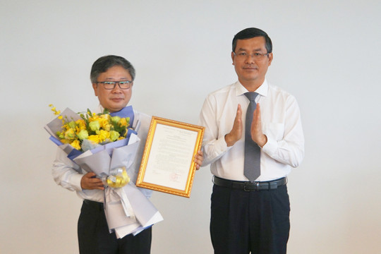 TS Hà Thúc Viên phụ trách Trường Đại học Việt Đức
