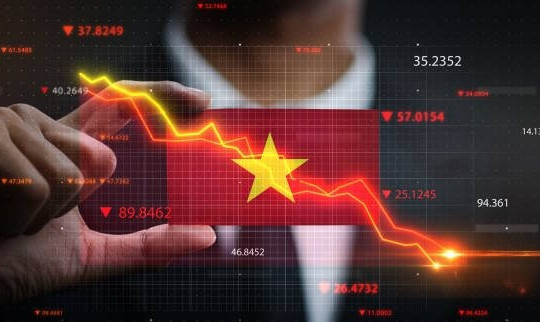 Việt Nam nhảy vọt 95 bậc thứ hạng toàn cầu, đón FDI khủng từ ‘đại bàng': Chuẩn bị cú lộn ngược dòng ngoạn mục
