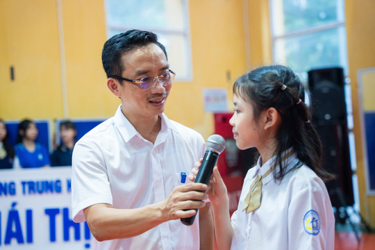 Trường THCS Thái Thịnh hân hoan chào đón 470 học sinh vào lớp 6