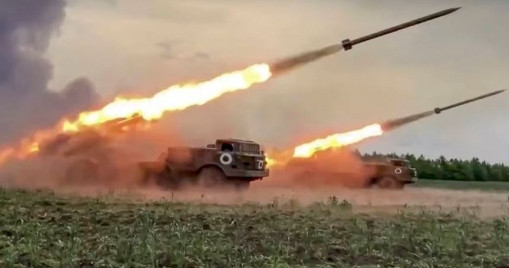 Nga nã tên lửa chính xác vào loạt căn cứ không quân Ukraine