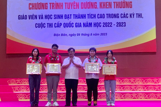 Tuyên dương 97 giáo viên, học sinh Điện Biên đạt thành tích cao trong các kỳ thi