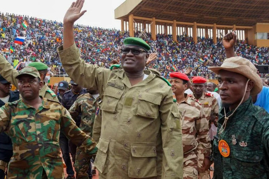 Chính quyền quân sự mới Niger sẵn sàng phản ứng nếu bị can thiệp quân sự