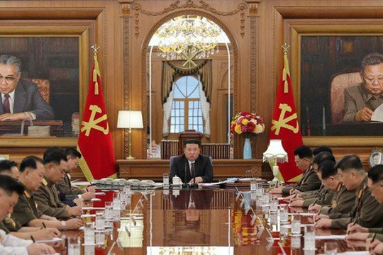 Triều Tiên bất ngờ thay Tổng tham mưu trưởng quân đội, kêu gọi chuẩn bị sẵn sàng tình huống chiến tranh