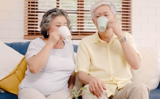 Lý do nhiều người sử dụng nước điện giải ion kiềm