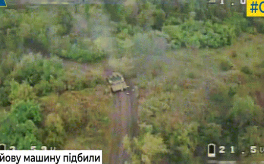 Ukraine đăng video UAV tập kích xe bọc thép “Kẻ hủy diệt” của Nga