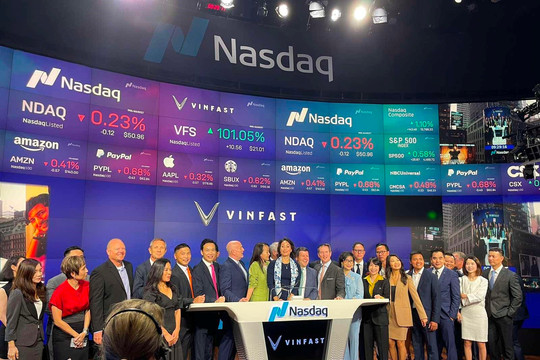 Bất ngờ vốn hóa của VinFast gấp 2,5 lần tổng vốn hóa của 121 doanh nghiệp bất động sản niêm yết trên sàn chứng khoán Việt Nam