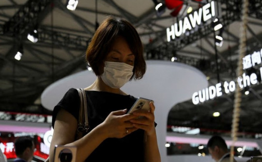 "Gã khổng lồ" Huawei đang hồi sinh?