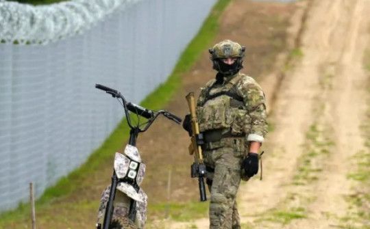 Quốc gia thuộc NATO điều động lực lượng bảo vệ biên giới với Belarus