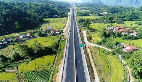 Phó Thủ tướng cho ý kiến về tuyến cao tốc Tuyên Quang - Hà Giang, đoạn qua tỉnh Tuyên Quang