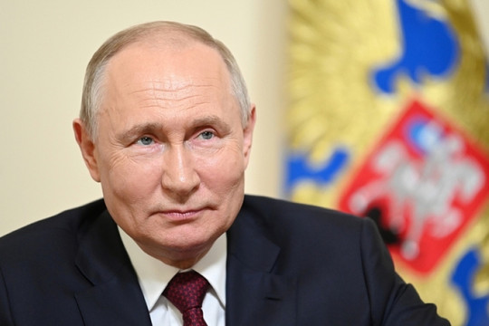 Tổng thống Putin: Chính sách đối ngoại của Mỹ đang “đổ thêm dầu vào lửa”