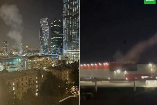 Mảnh vỡ UAV Ukraine rơi xuống trung tâm triển lãm Moscow