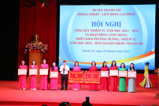 Huyện Thanh Trì (Hà Nội) có 86,3% trường đạt chuẩn quốc gia