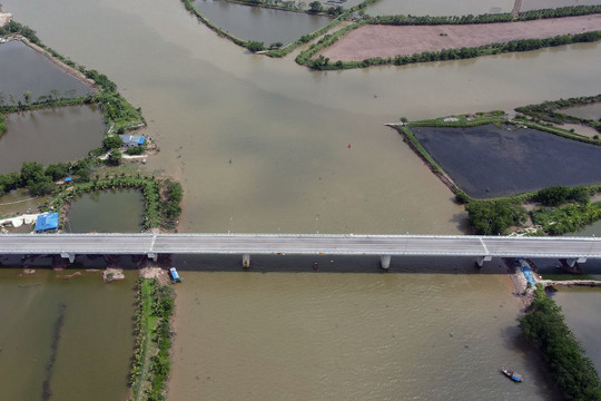 Hình ảnh cầu vượt sông Thái Bình nối huyện Tiên Lãng - Vĩnh Bảo, Hải Phòng sắp hoàn thiện