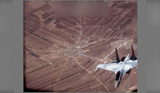 F-35 của Mỹ và Su-35 của Nga "đụng độ" trên không phận Syria
