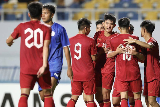 Trực tiếp họp báo U23 Việt Nam - U23 Philippines: HLV Hoàng Anh Tuấn không hài lòng vì vụ xô xát