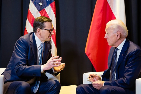 Ba Lan trở thành 'cửa ngõ' ngoại giao năng lượng khu vực Trung và Đông Âu của Mỹ