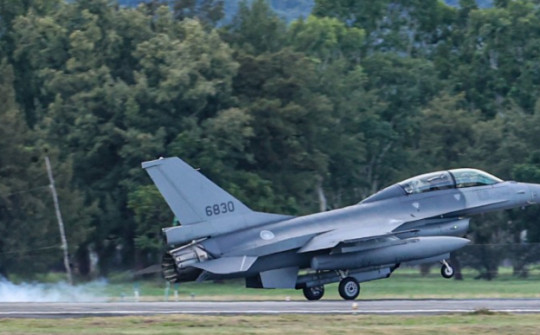 Mỹ có động thái giúp F-16 Đài Loan đối phó tiêm kích tàng hình J-20, báo Trung Quốc nói gì?
