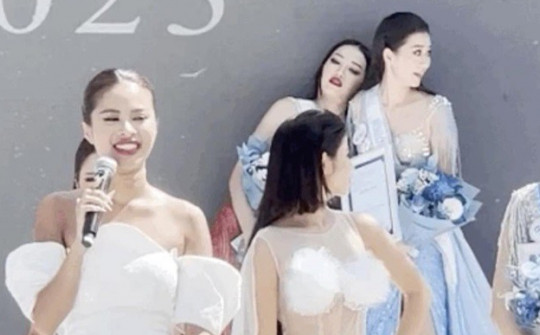 Thí sinh Hoa hậu Đại dương Việt Nam ngất xỉu vì đi thi từ 5 giờ sáng