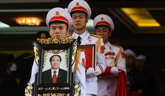 Tổ chức lễ truy điệu Phó Thủ tướng Lê Văn Thành