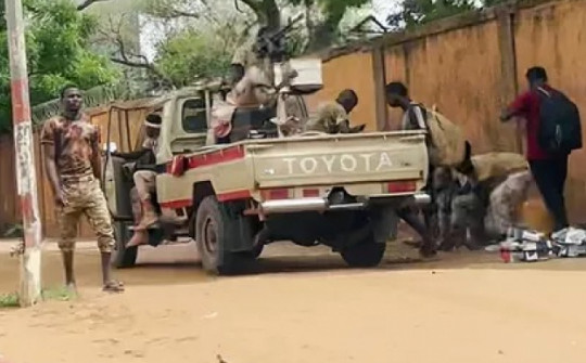 Quân đội Niger được đặt trong tình trạng báo động cao nhất