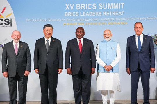 Mở rộng BRICS: Vừa mừng vừa lo