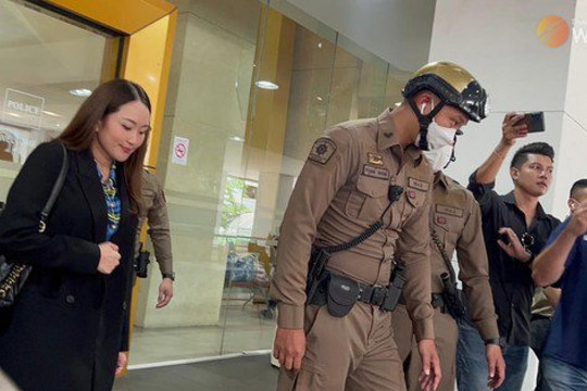 Con gái ông Thaksin lên tiếng về việc xin ân xá cho cha