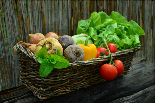 Ăn rau sống hay nấu chín nhiều dinh dưỡng hơn?