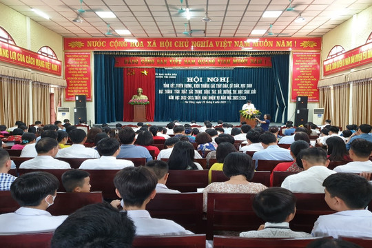 Hội nghị tổng kết năm học 2022-2023 huyện Yên Dũng, Bắc Giang