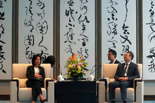 Bắc Kinh phản hồi lời Bộ trưởng Mỹ chuyện làm ăn ở Trung Quốc