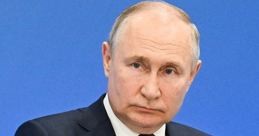 Tổng thống Putin: Nga 'không thể bị đánh bại'