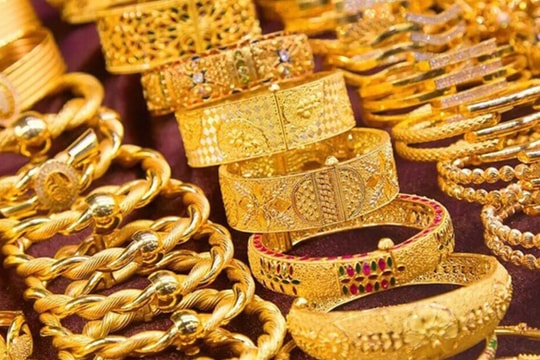 Giá vàng hôm nay 4/9: Vàng thế giới giảm, trong nước ổn định